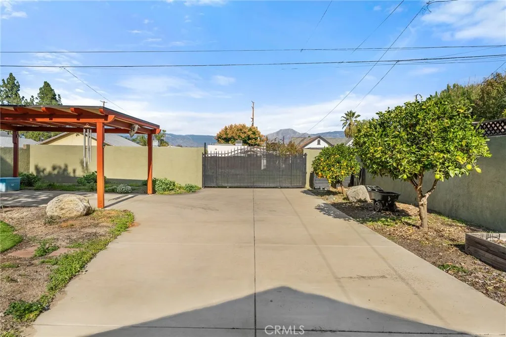 Additional image 36 of 1021 Campus Avenue, Redlands, CA 92374