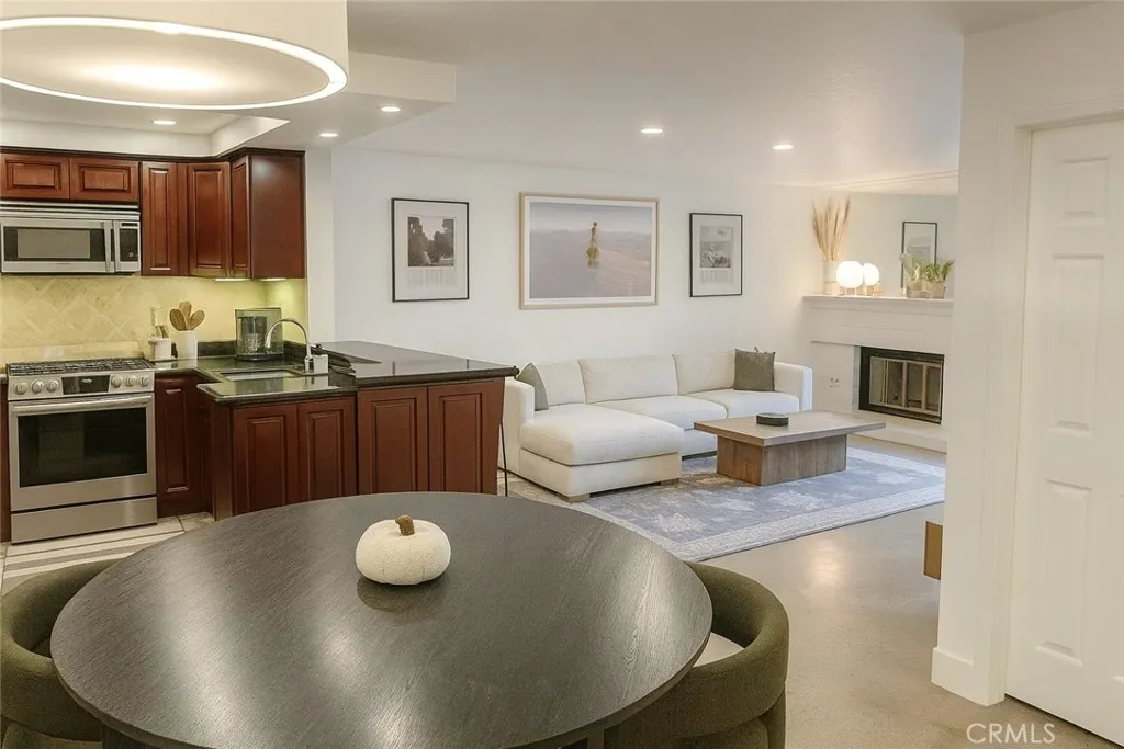 Additional image 19 of 8512 Tuscany Unit 222, Playa Del Rey, CA 90293