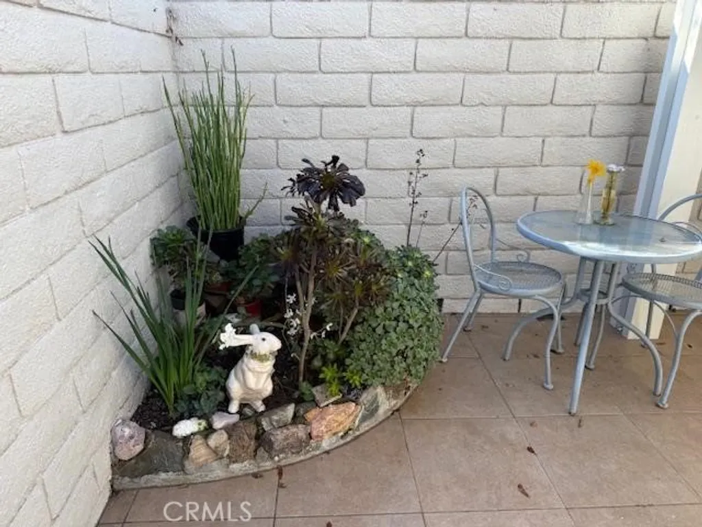 Additional image 4 of 2082 Ronda Granada Unit D, Laguna Woods, CA 92637