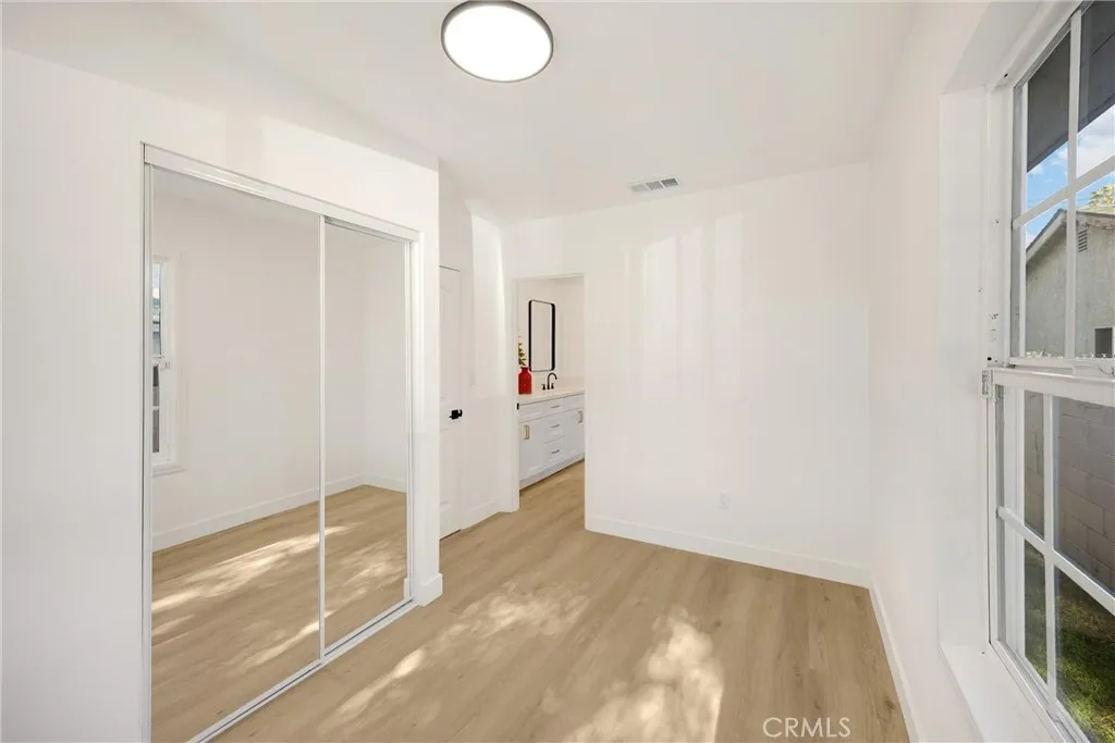 Additional image 15 of 567 W Center St, Pomona, CA 91768