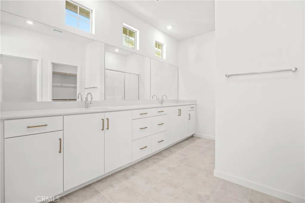 Additional image 11 of 15907 Blue Copper Way, Fontana, CA 92336