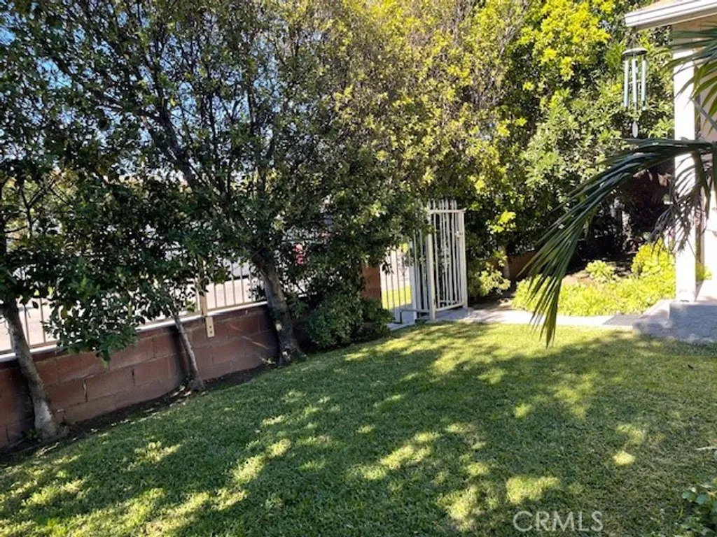 Additional image 7 of 11143 Emelita, North Hollywood, CA 91601