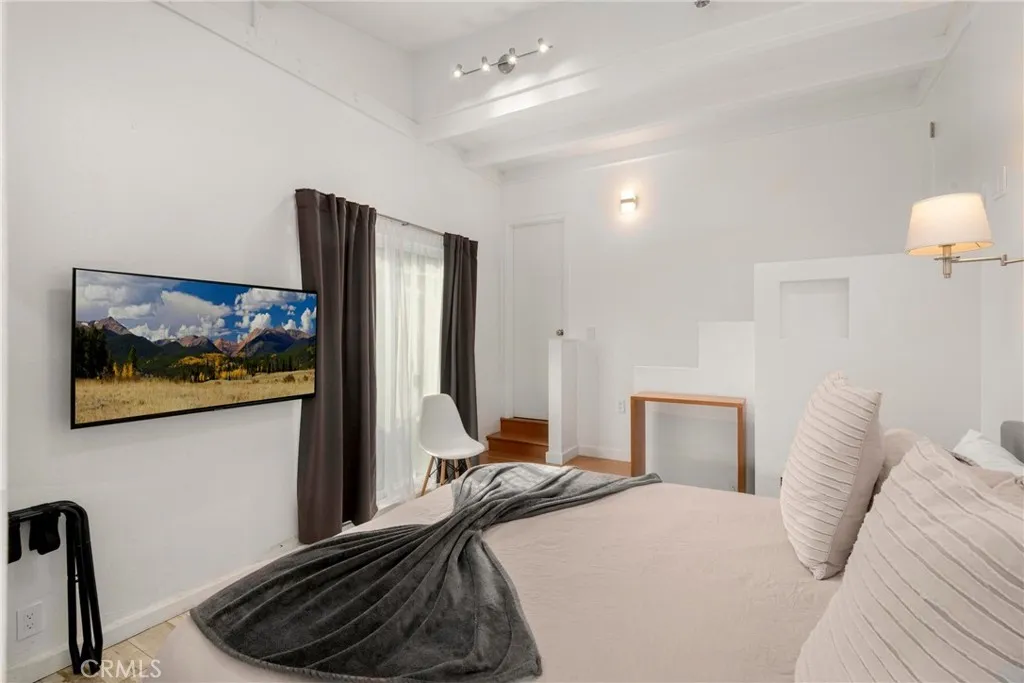 Additional image 48 of 1102 Del Mar Ave, Santa Barbara, CA 93109