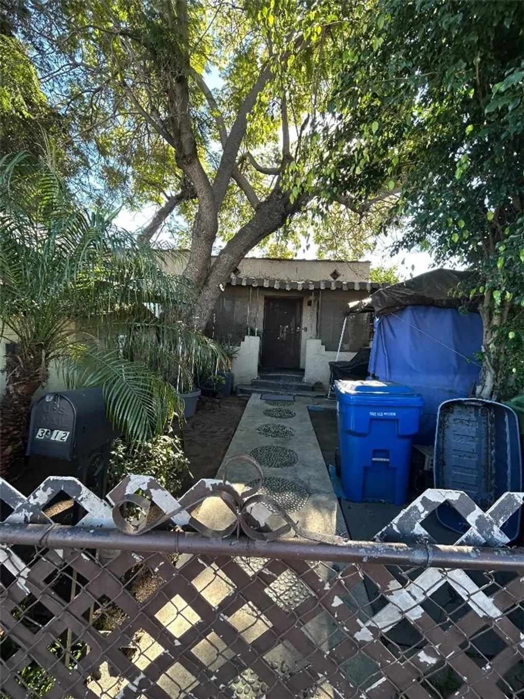 Property image for 3312 Hyde Park Boulevard, Los Angeles, CA 90043