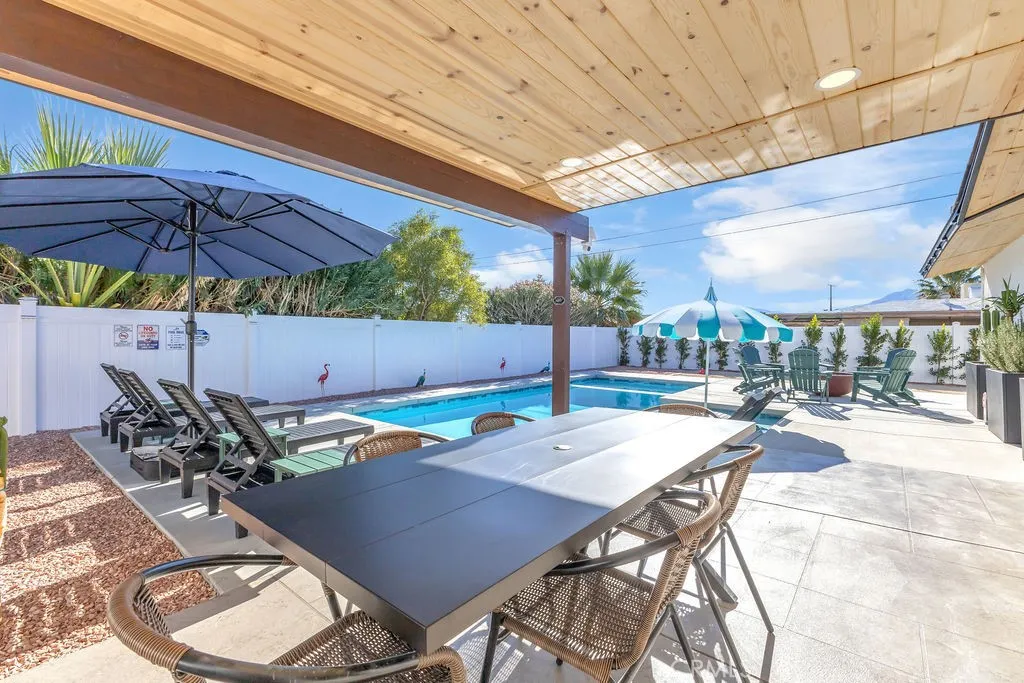 Additional image 94 of 481 W Sunview Ave, Palm Springs, CA 92262