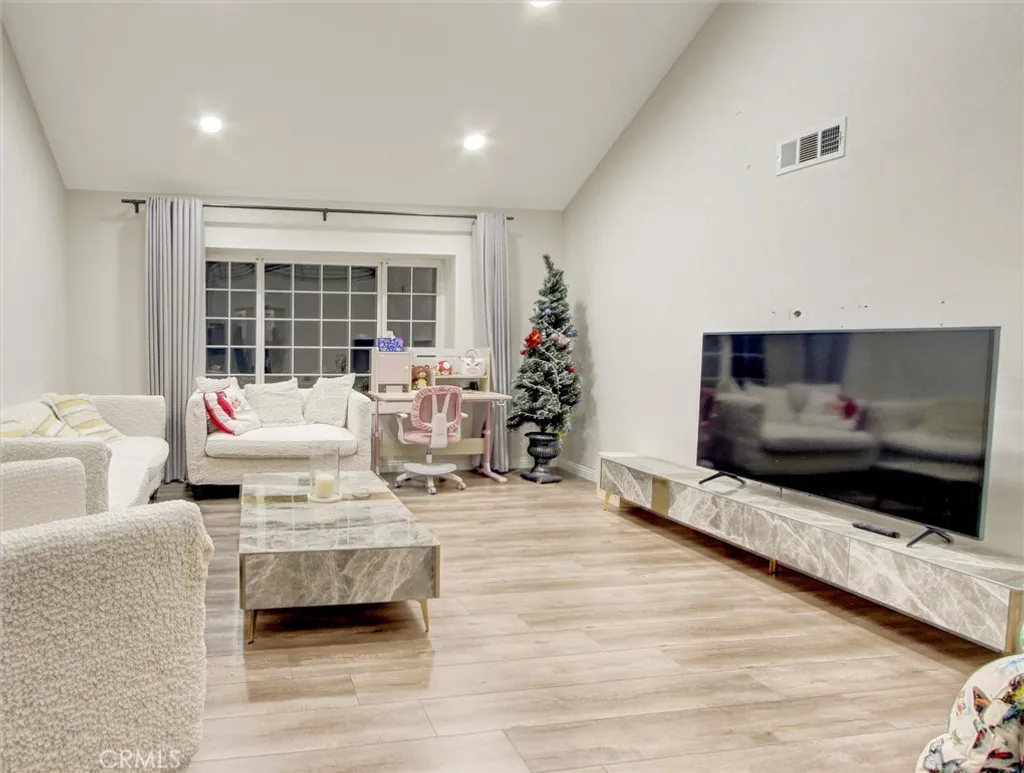 Additional image 17 of 19519 Greenwillow Ln, Rowland Heights, CA 91748