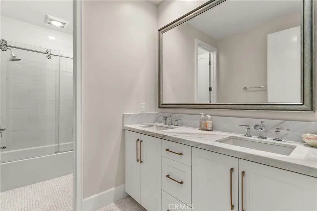 Additional image 20 of 115 Sky Hts, Irvine, CA 92602