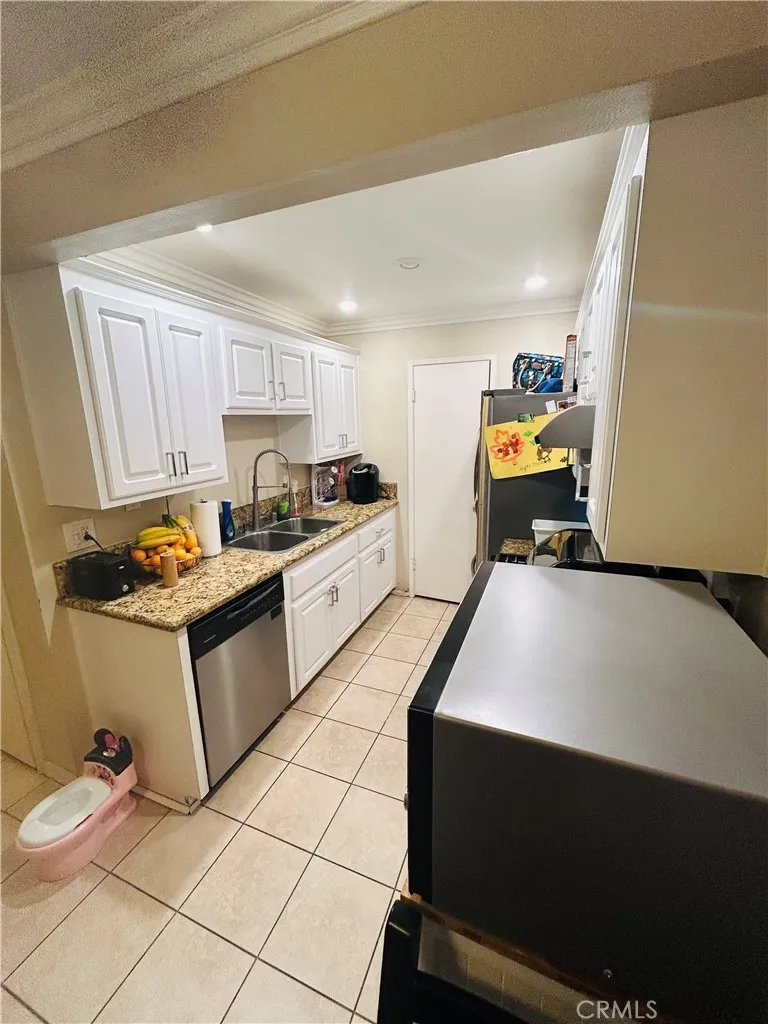 Additional image 12 of 1320 Brentwood Cir Unit B, Corona, CA 92882