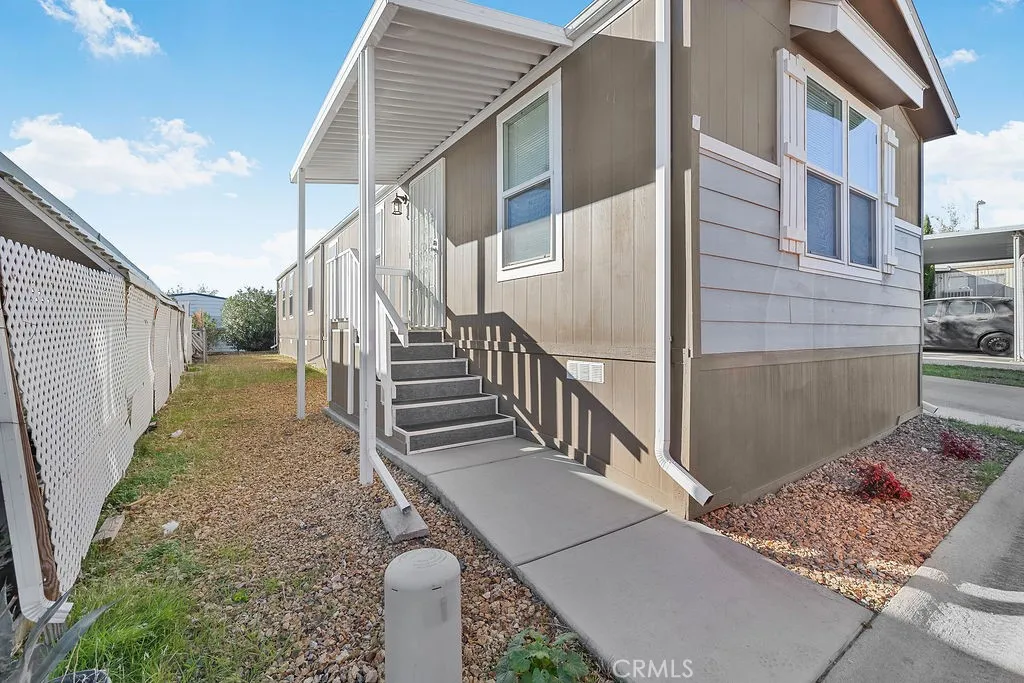 Additional image 4 of 20843 Waalew Rd Unit B48, Apple Valley, CA 92307