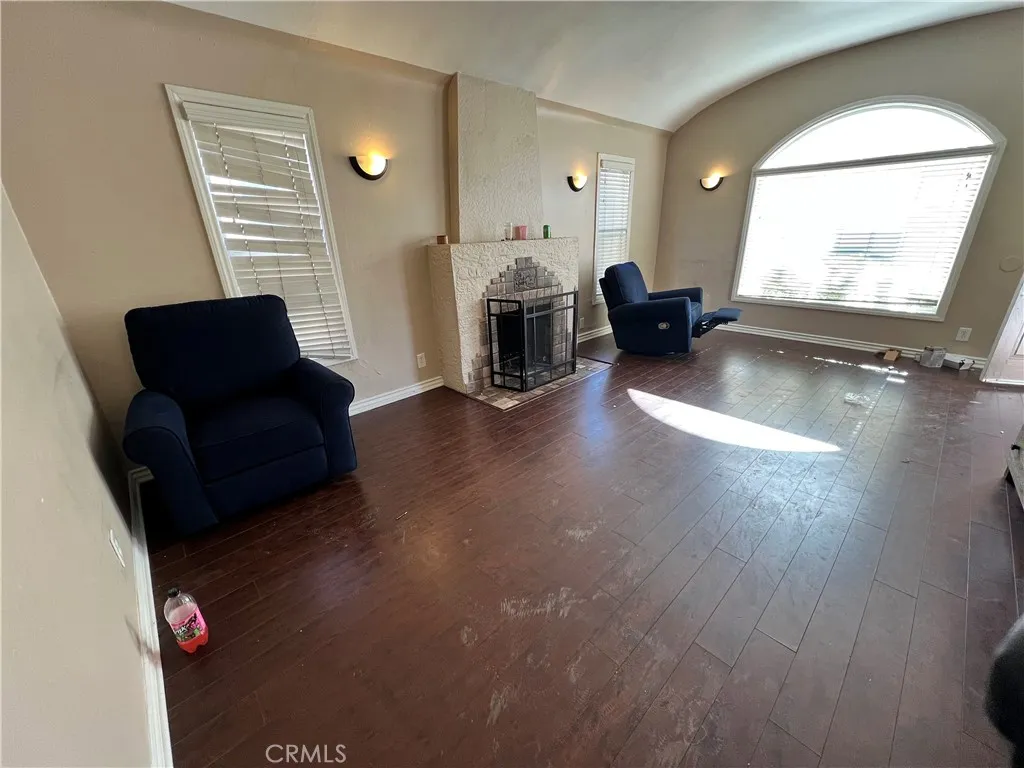 Additional image 3 of 1855 W 68th St, Los Angeles, CA 90047