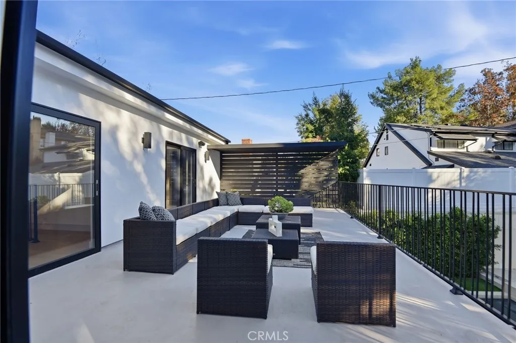 Additional image 40 of 16226 Dickens, Encino, CA 91436