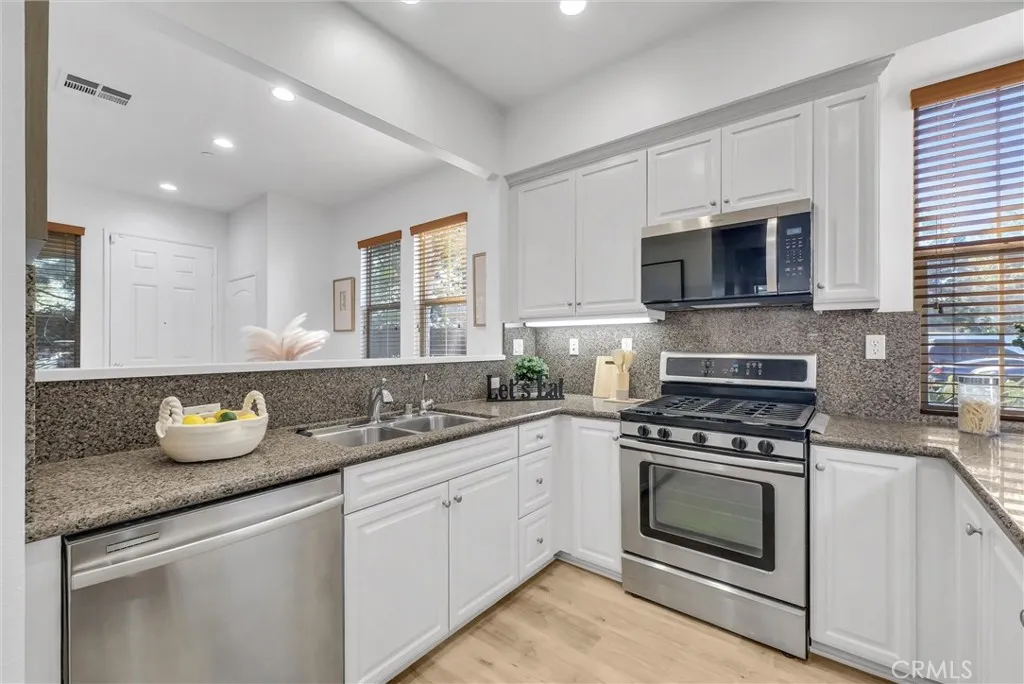 Additional image 17 of 50 Hedge Bloom, Irvine, CA 92618