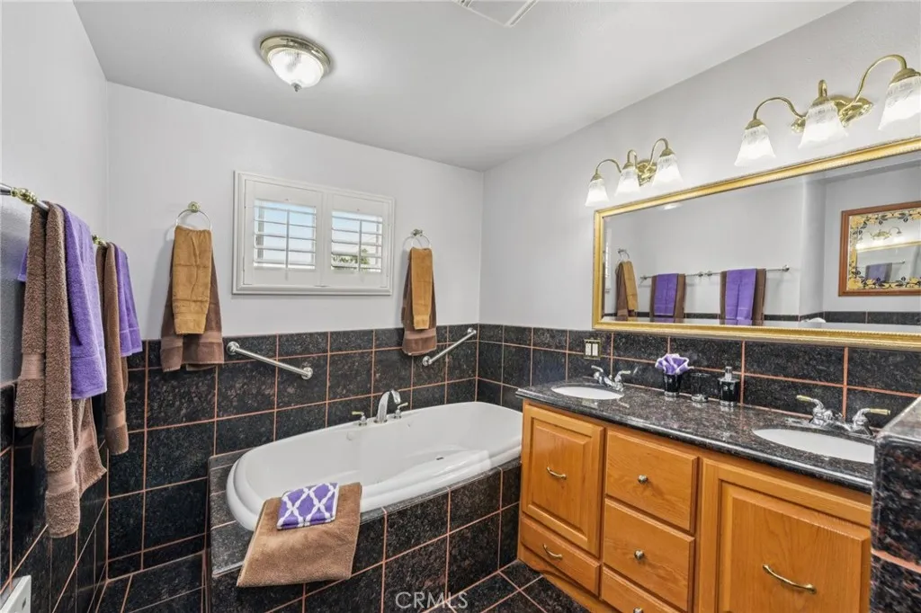 Additional image 55 of 13426 Crocker Street, Los Angeles, CA 90061