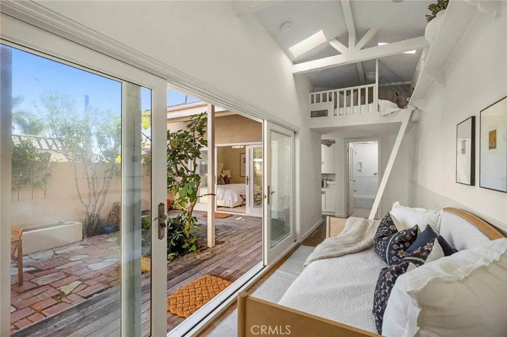 Additional image 49 of 1300 W Balboa Boulevard, Newport Beach, CA 92661