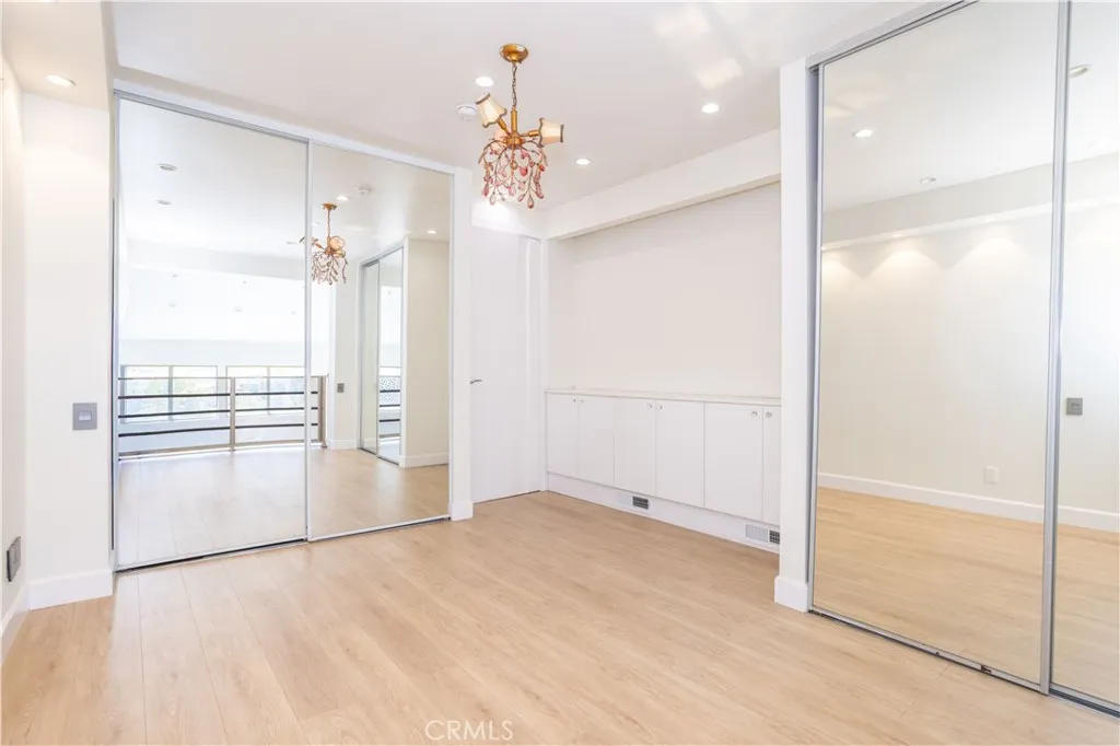 Additional image 50 of 13331 Moorpark Street Unit 319, Sherman Oaks, CA 91423