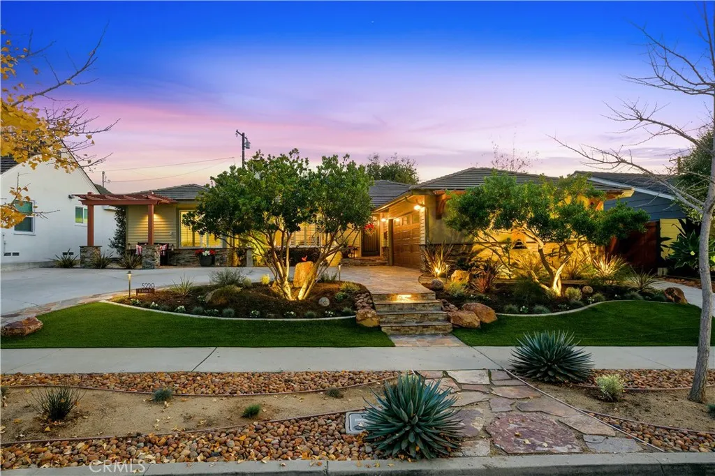 5220 E El Roble, Long Beach, CA 90815