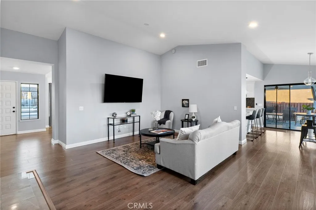 Additional image 9 of 13455 Ivanpah Road, Apple Valley, CA 92308