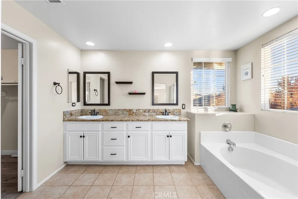 Additional image 78 of 43649 Brandon Thomas Way, Lancaster, CA 93536