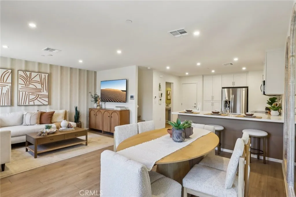 Additional image 27 of 15513 April Dawn Way Unit 3, Fontana, CA 92336