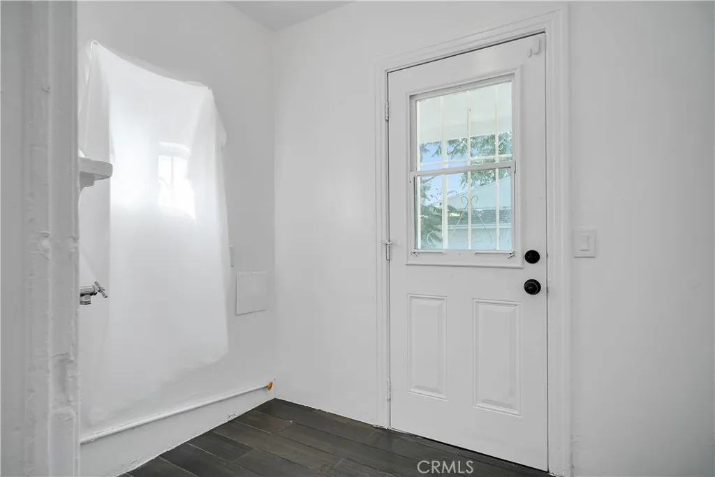 Additional image 20 of 332 E 79th Street, Los Angeles, CA 90003