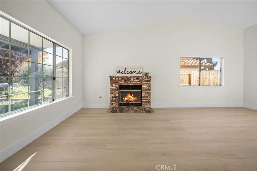 Additional image 5 of 43909 Estrella Ln, Lancaster, CA 93535