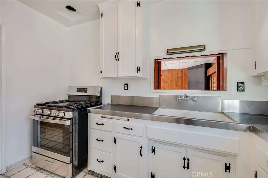 Additional image 14 of 2912 Allred St, Lakewood, CA 90712