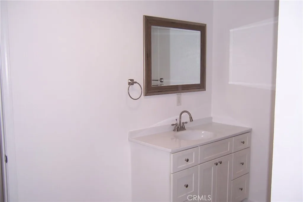 Additional image 29 of 334 Country Club Ln, San Bernardino, CA 92404