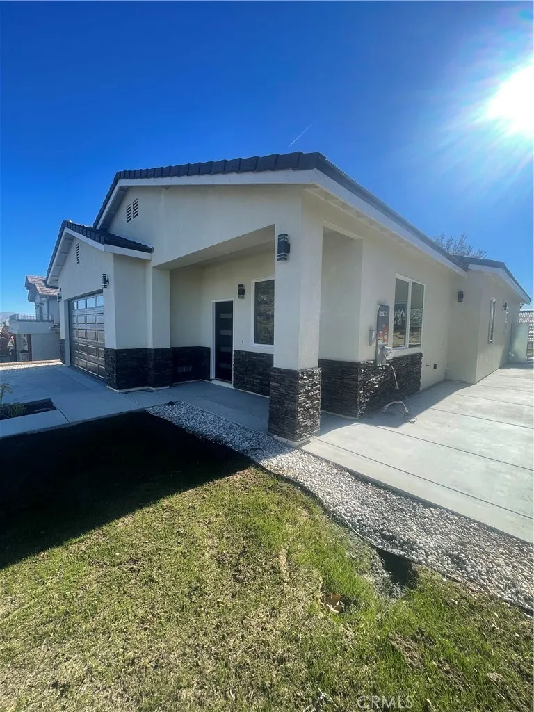 Additional image 45 of 17745 Vista Point Dr, Victorville, CA 92395