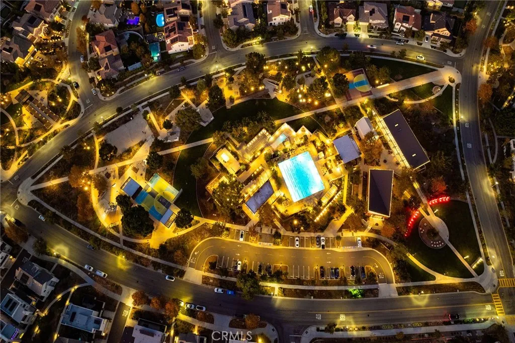 Additional image 131 of 115 Frame, Irvine, CA 92618