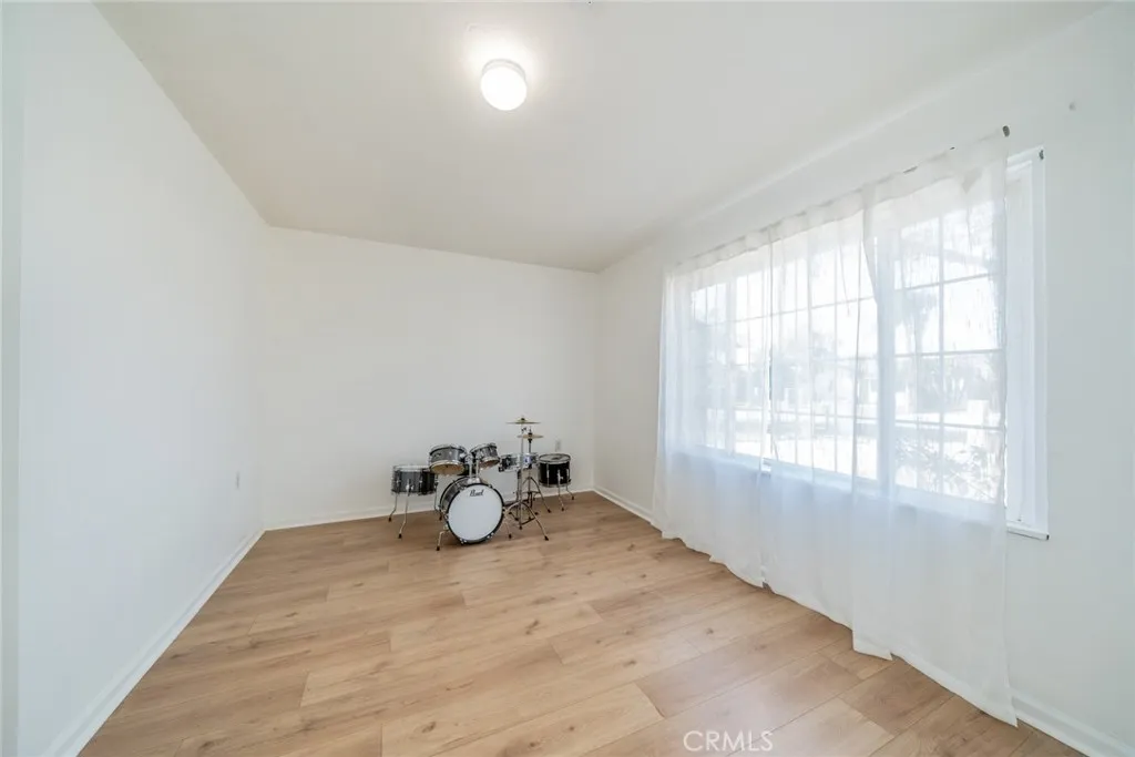 Additional image 22 of 8573 Williams Rd, Fontana, CA 92335