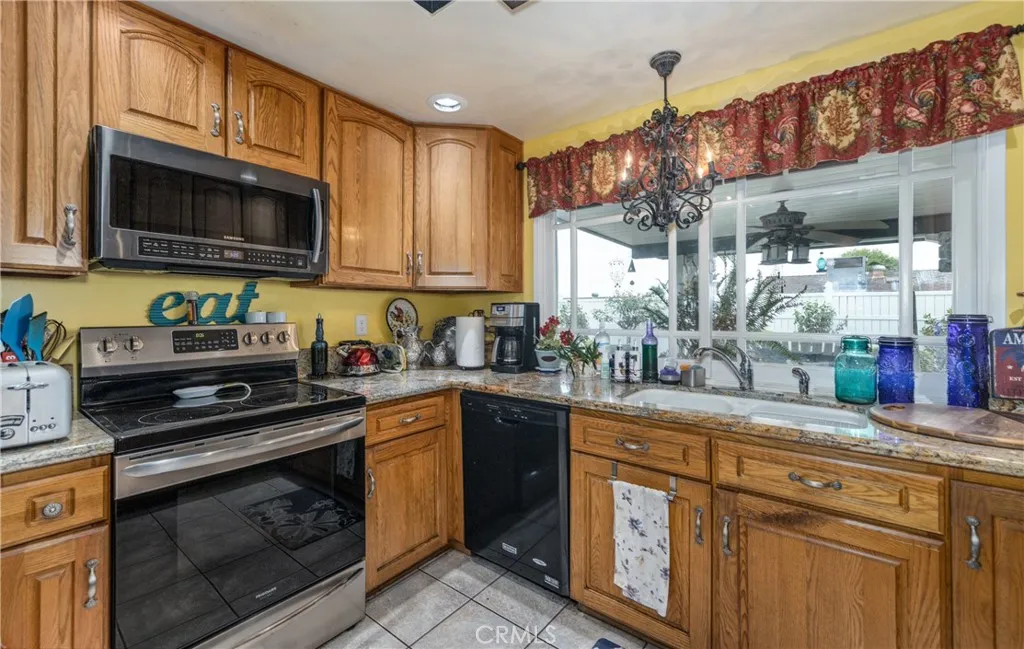Additional image 38 of 3154 Valaria Dr, Highland, CA 92346