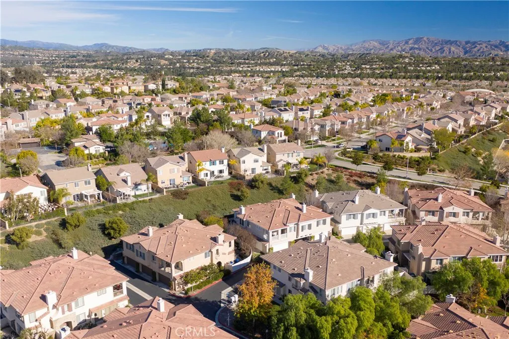 Additional image 35 of 24332 Lorenzo Ln, Valencia, CA 91355