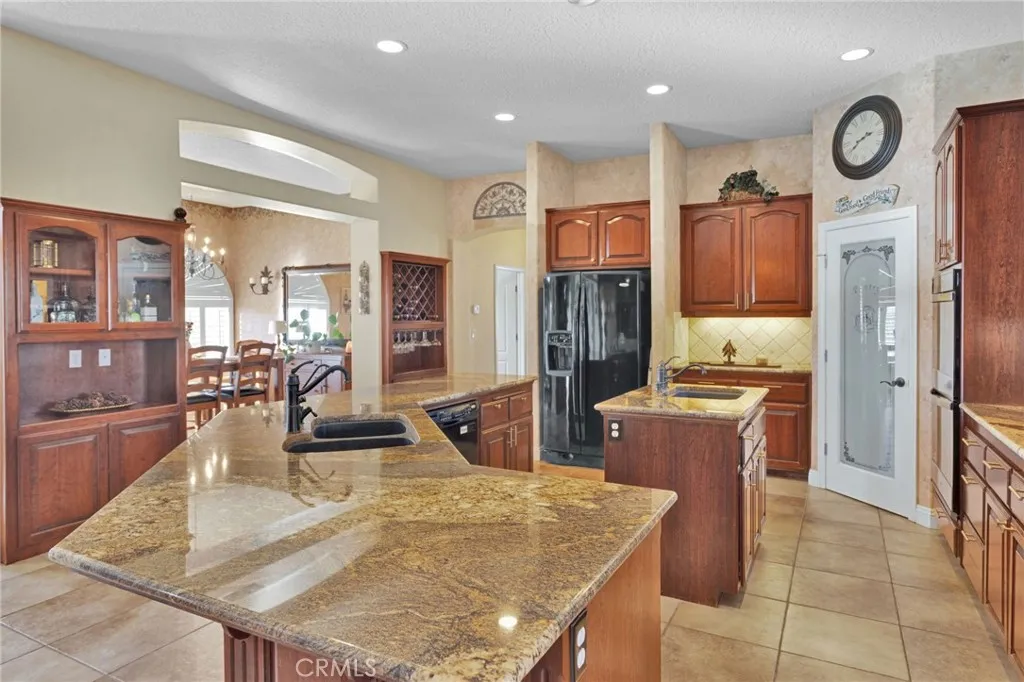 Additional image 12 of 13519 Sunset Dr, Apple Valley, CA 92308