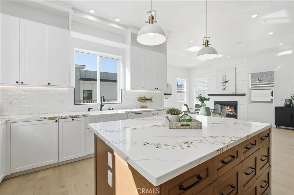 Additional image 61 of 617 N Irena Avenue Unit B, Redondo Beach, CA 90277