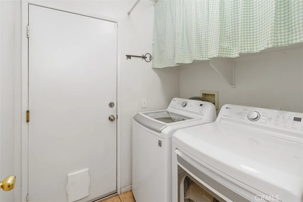 Additional image 49 of 952 Camino Del Sol, Riverside, CA 92508