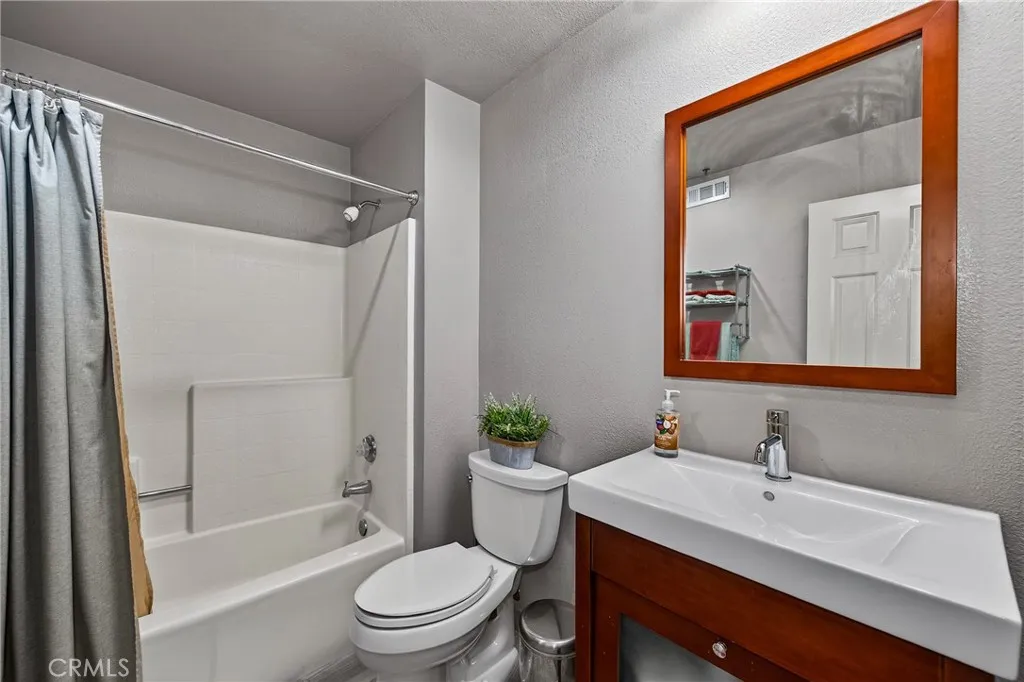 Additional image 18 of 43170 Wall Street Unit C, Hemet, CA 92544