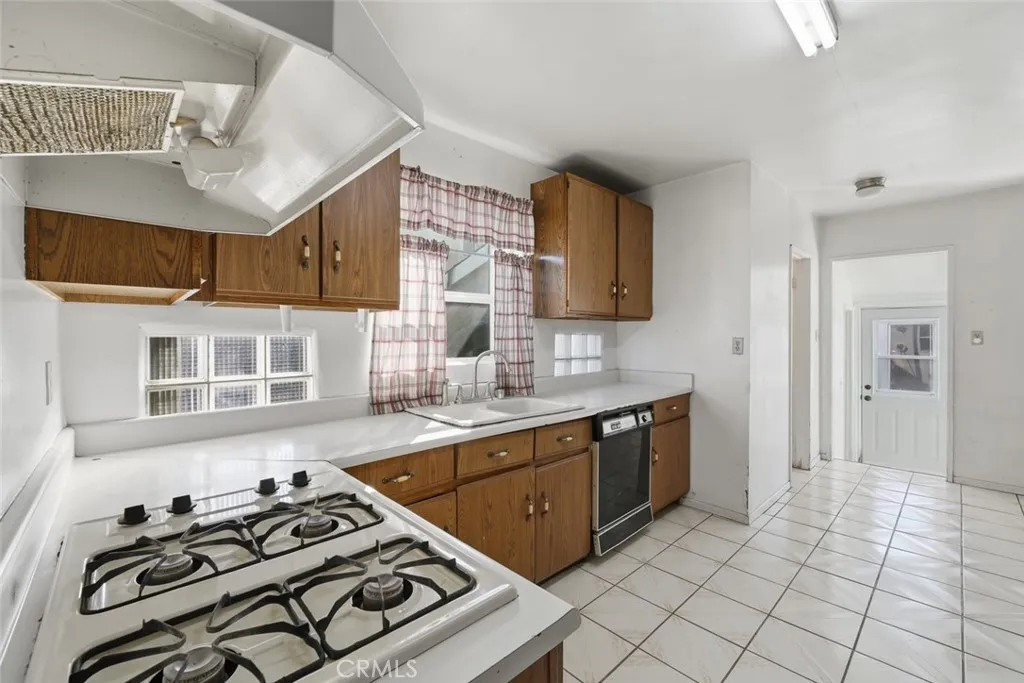 Additional image 19 of 7614 Brunache St, Downey, CA 90242