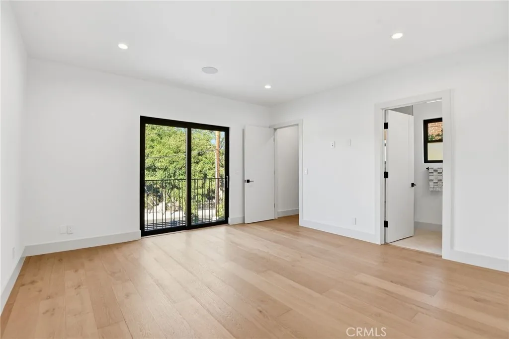 Additional image 30 of 16226 Dickens, Encino, CA 91436