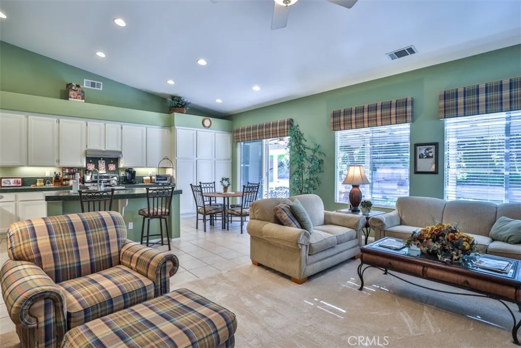 Additional image 12 of 930 Mccall Cir, Corona, CA 92881