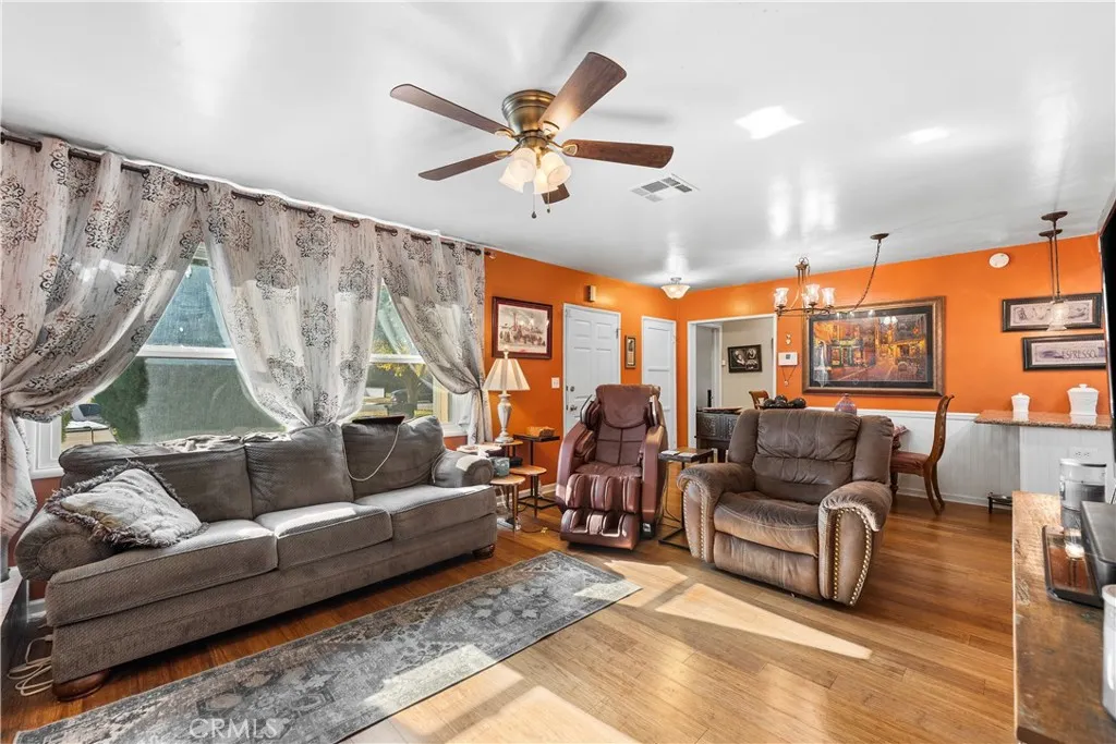 Additional image 10 of 1335 W Ivyton St, Lancaster, CA 93534