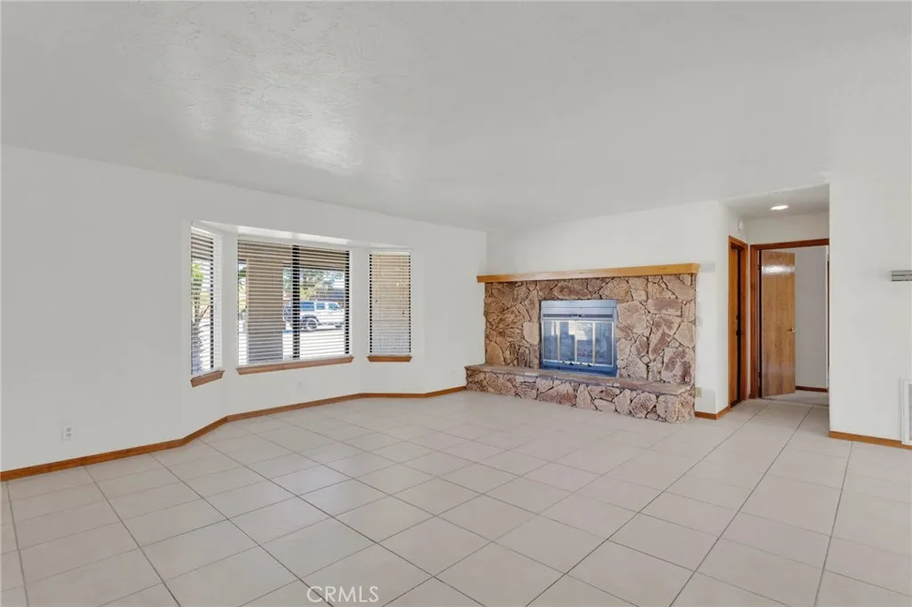 Additional image 34 of 13910 Rincon Rd, Apple Valley, CA 92307