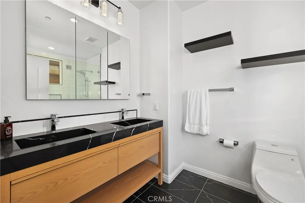 Additional image 11 of 14535 Margate Street Unit 13, Sherman Oaks, CA 91411