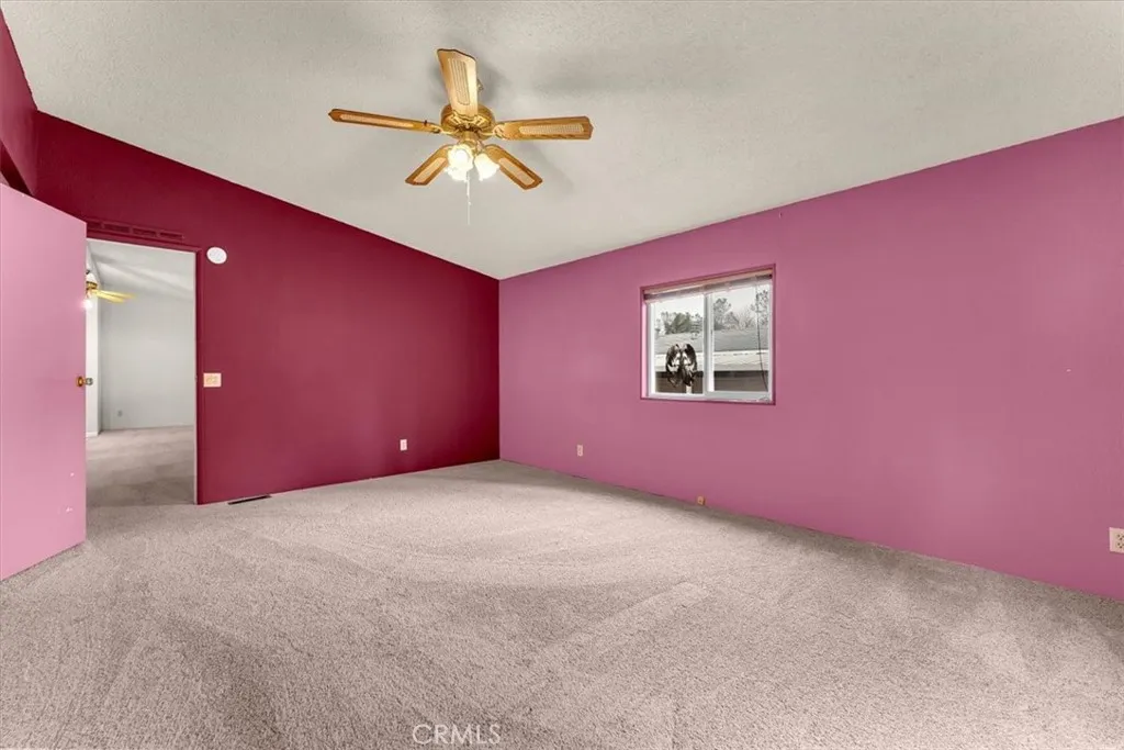 Additional image 20 of 1237 Mountain Shadows Blvd, Redding, CA 96003