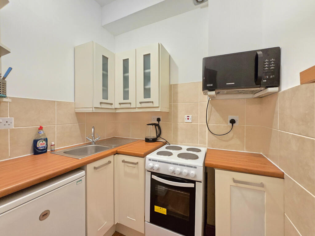 Additional image 4 of Esslemont Avenue, Rosemount, Aberdeen, AB25