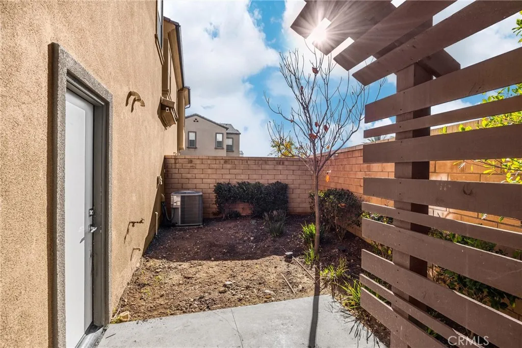 Additional image 95 of 2323 Apple Ct, Upland, CA 91786