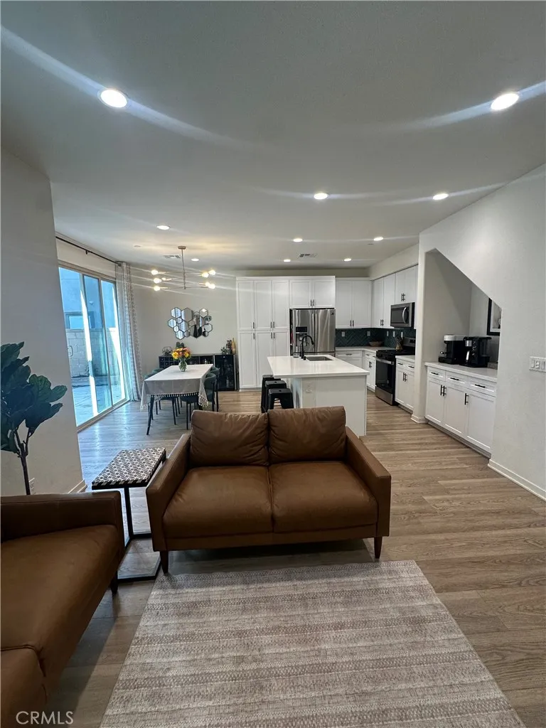 Additional image 23 of 16064 Jamie Lane Unit 3, Fontana, CA 92336