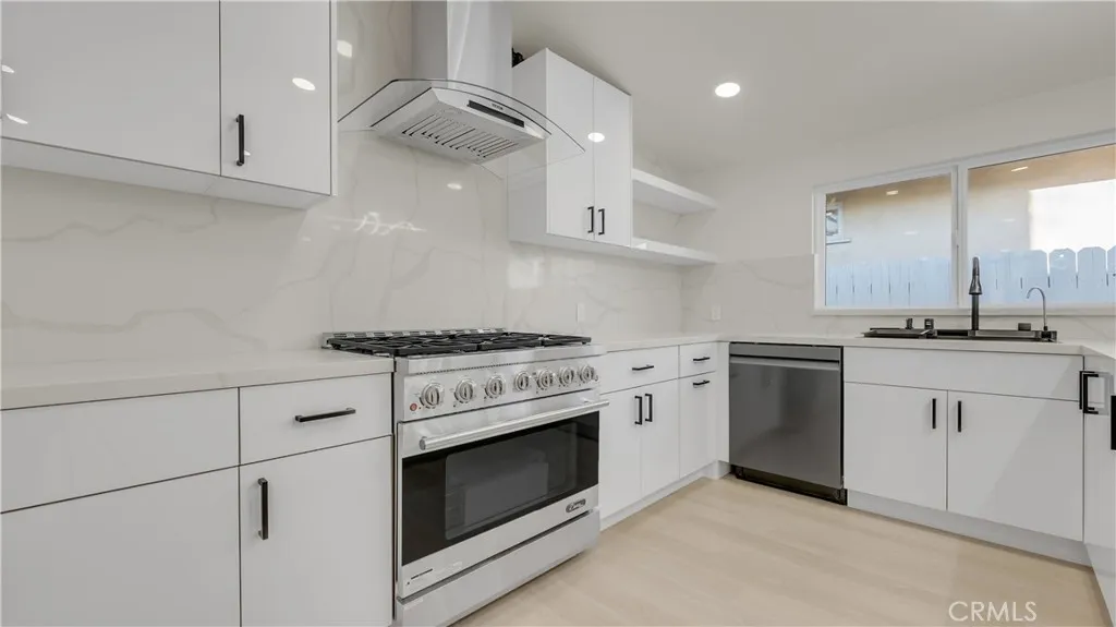 Additional image 90 of 10334 Louise, Granada Hills, CA 91344