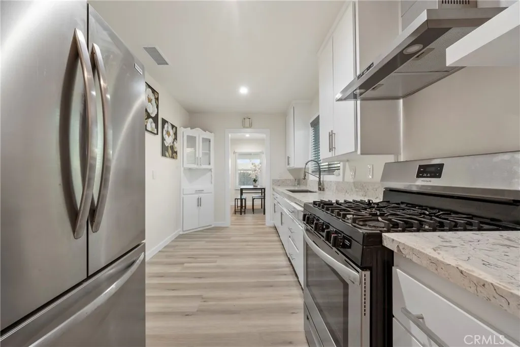 Additional image 11 of 160 W 121st St, Los Angeles, CA 90061