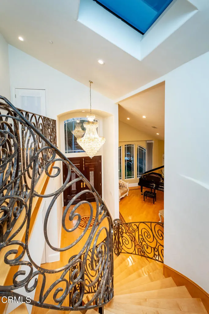 Additional image 87 of 1075 E Tujunga Avenue, Burbank, CA 91501