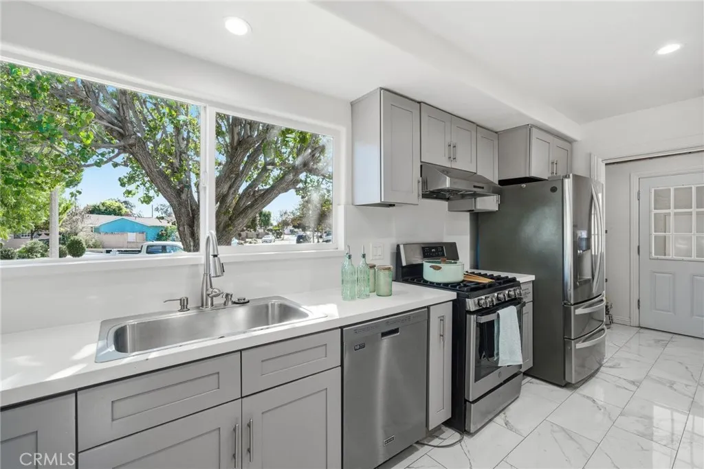 Additional image 50 of 335 N London Place, Anaheim, CA 92806